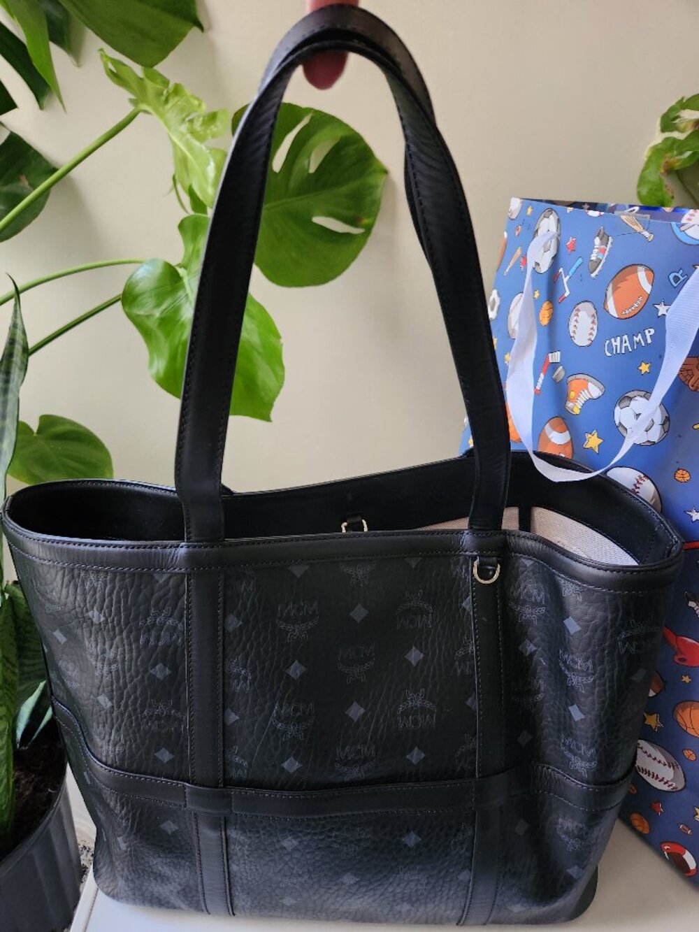 MCM Medium Delmy Visetos Shopper